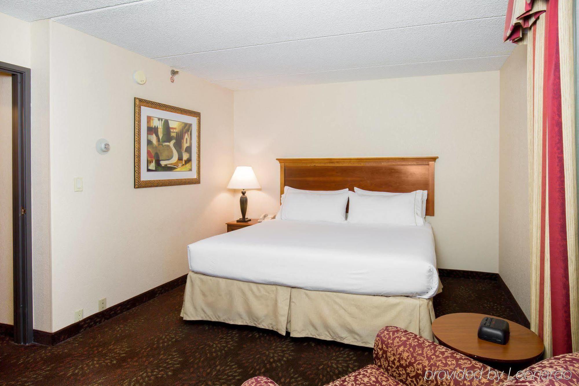 Holiday Inn Express Milwaukee - West Medical Center By Ihg Wauwatosa Luaran gambar