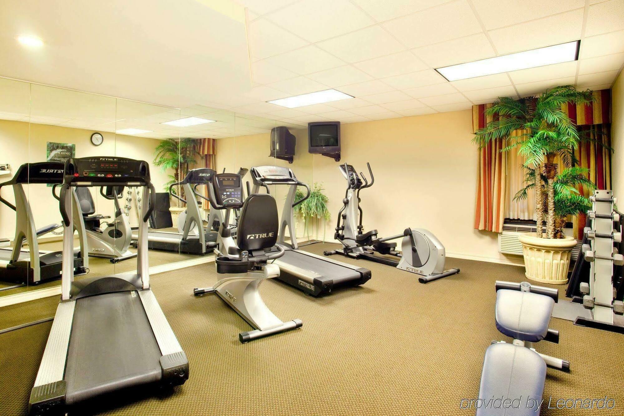 Holiday Inn Express Milwaukee - West Medical Center By Ihg Wauwatosa Luaran gambar